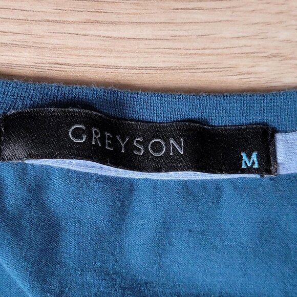 Greyson Shirt Mens Medium Blue Crewneck Wolf Logo Athletic Casual Tee Stretch - Picture 7 of 9